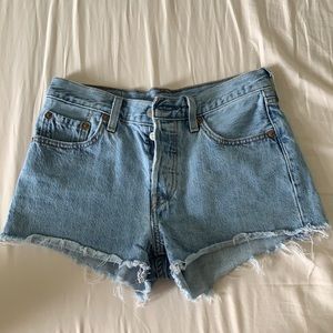 levi’s 501 jean shorts
